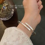新款钉沙磨砂镀银手镯女轻奢简约小众设计感交织实心开口手镯