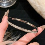 银色钛钢手镯女款高级感锆石素圈手镯手饰品银镯子手链串手环新款