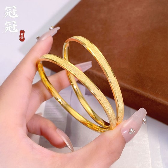 越南沙金满天星手镯里外一色铜镀金女轻奢砂面方形金镯子久不掉色