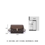2026新款质感百搭单肩斜挎女包复古印花邮差包包女时尚休闲小方包