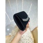 新款跨境女士欧美简约轻奢晚宴包手拿包绒布镶钻闪亮女包斜挎包包