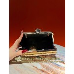 新款女包跨境轻奢水钻手拿包时尚小手包女手抓包镶钻高级感晚宴包