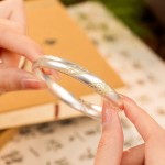 白铜描金龙腾国风生肖古法闭口手镯女镀纯银镯子手饰不掉色手环女