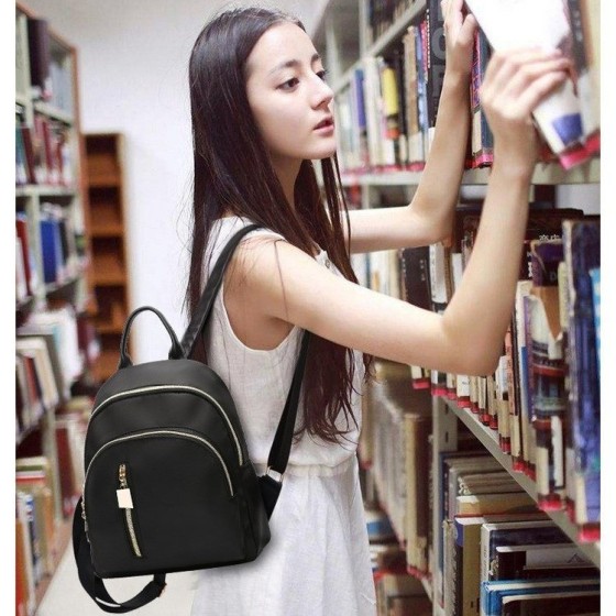 小众设计双肩包新款韩版潮女士休闲软皮收纳包迷你防泼水背包女