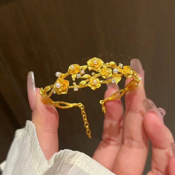 神明花嫁新中式黄金色花朵沙金手镯女小众轻奢百搭手饰梅陇首饰
