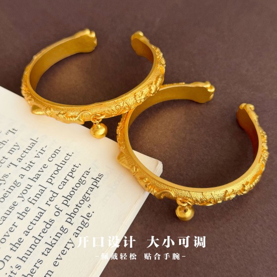 沙金浮雕猫爪手镯镀真金保色立体猫咪铃铛手环女仿真黄金开口手镯