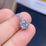 八心八箭网红直播热销 镀PT950铂金色仿真莫桑钻正圆形百搭吊坠女