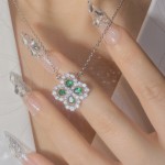 Versa珠宝22新品镀PT950白金 四叶草项坠女 满钻锁骨链小清新颈饰