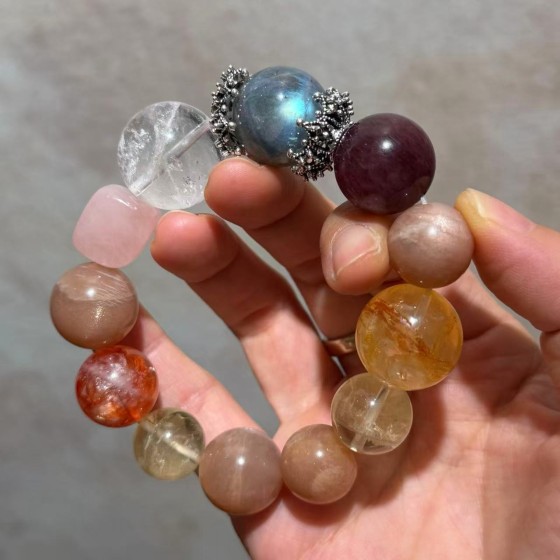 15-20mm天然强光灰月光白水晶橙月光黄水晶粉晶大多宝手链