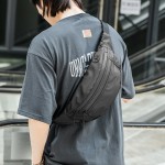 批发斜挎包男时尚潮流休闲单肩包多功能运动胸包轻便百搭背包男包