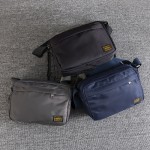 日系简约斜挎包男士休闲牛津布单肩包个性休闲小挎包工装风邮差包