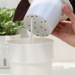源头工厂跨境塑料懒人自吸水花盆家用简约种植神器加厚塑料园艺盆