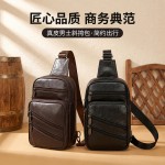 头层牛皮复古斜挎包真皮时尚简约男士胸包多功能潮流休闲单肩包