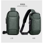 运动机车包带USB口密码斜挎包大容量运动机车包单肩斜挎男士胸包