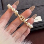 猪鼻子s家珍珠手链女小众高级感手饰2025新款手串设计感仿珍珠