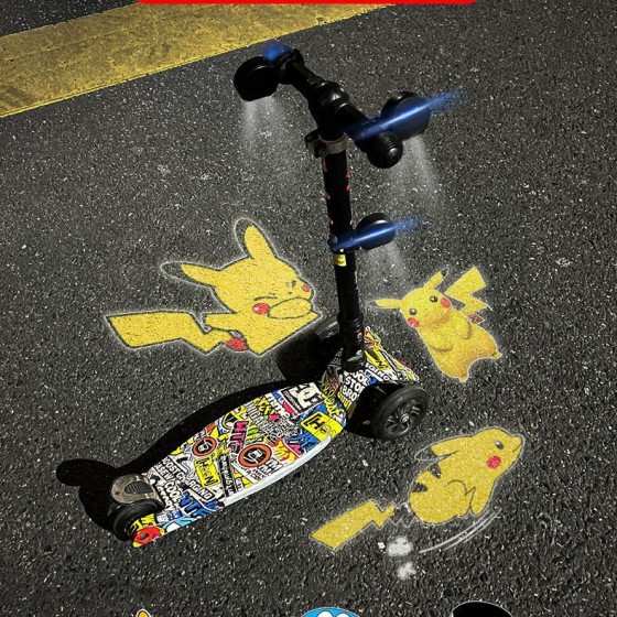 儿童自行车电动投影灯动态氛围灯夜骑摩托车滑板平衡车卡通警示灯