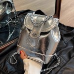 小众双肩包女生ins旅行 2025新款小香风链条高级感水桶包百搭背包