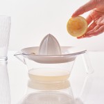 KM日式手动压汁器家用橙子榨汁机小型柠檬果汁机迷你榨橙汁器
