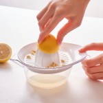 KM日式手动压汁器家用橙子榨汁机小型柠檬果汁机迷你榨橙汁器