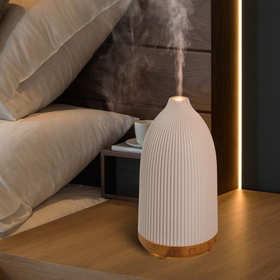 厂家直销跨境香薰加湿氛围灯 aroma diffuser卧室家居精油扩香仪