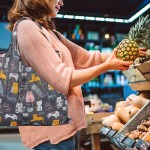 1件防水且可折叠的手提包，带有多种印刷图案，适用于购买食品、旅行、野餐、机洗袋、可重复使用的购物袋